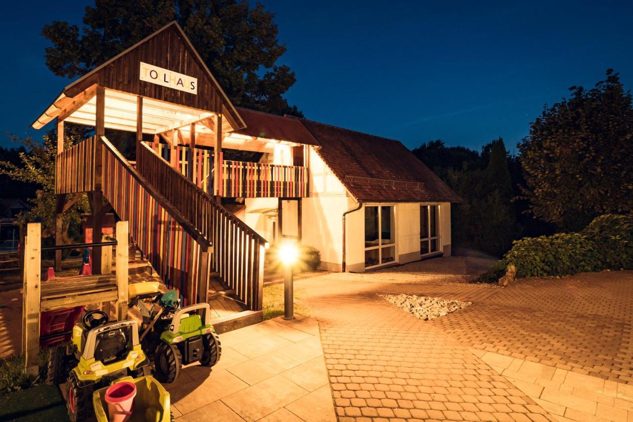 Familienhotel Friedrichshof Obertrubach Exterior photo